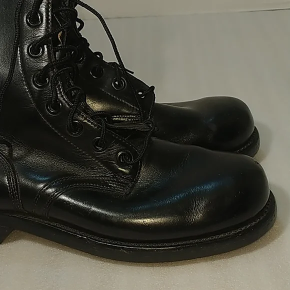 Vintage B F Goodrich black boots 9R (read ) - Picture 4 of 12